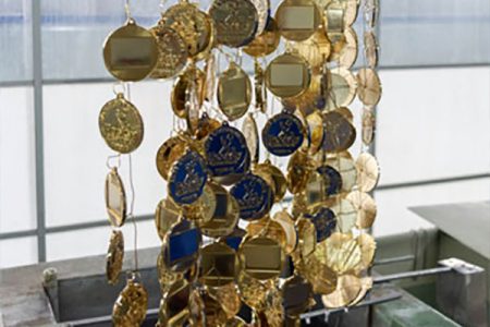 iga03 - glory pin maker